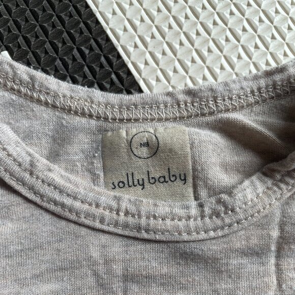 Solly baby Set with newborn swaddle wrap - Picture 2 of 3
